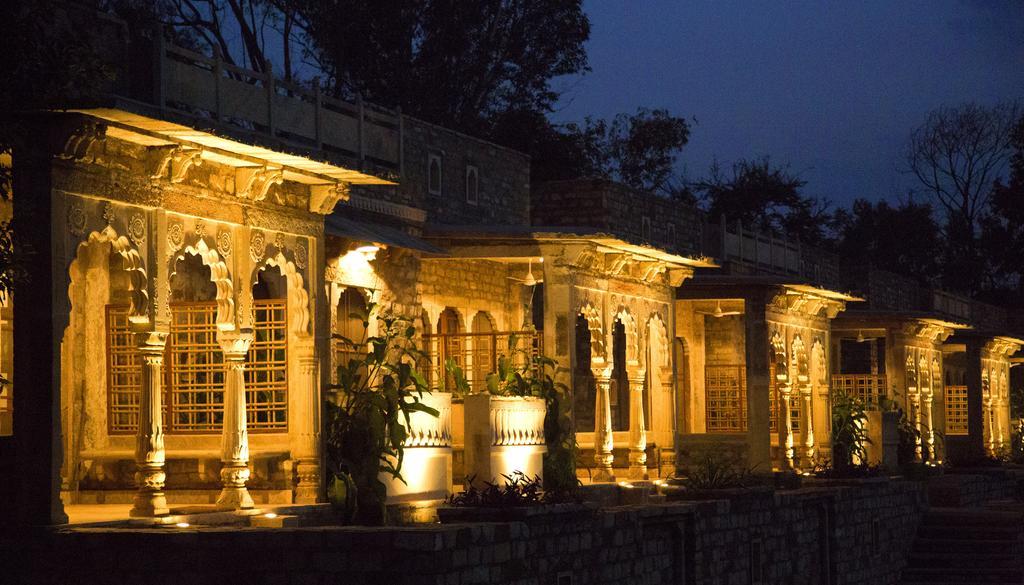 Hotel Neemrana'S - Deo Bagh Gwalijar Zewnętrze zdjęcie