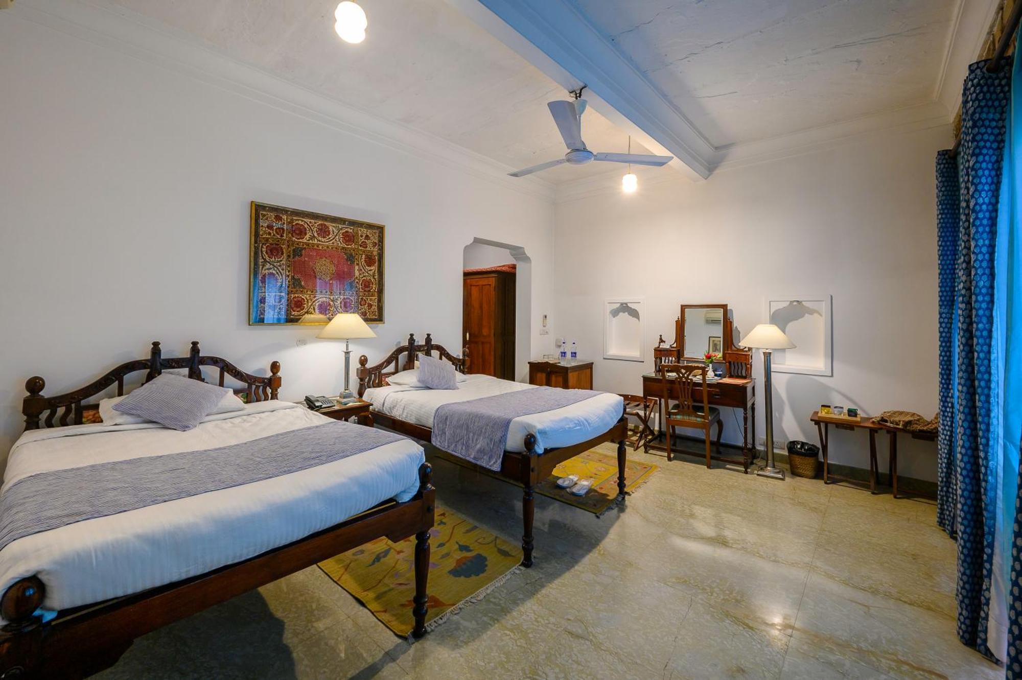 Hotel Neemrana'S - Deo Bagh Gwalijar Zewnętrze zdjęcie