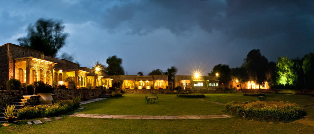 Hotel Neemrana'S - Deo Bagh Gwalijar Zewnętrze zdjęcie