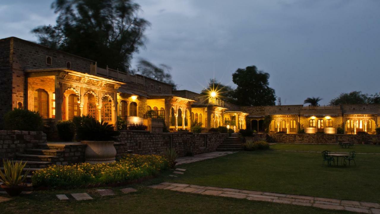 Hotel Neemrana'S - Deo Bagh Gwalijar Zewnętrze zdjęcie