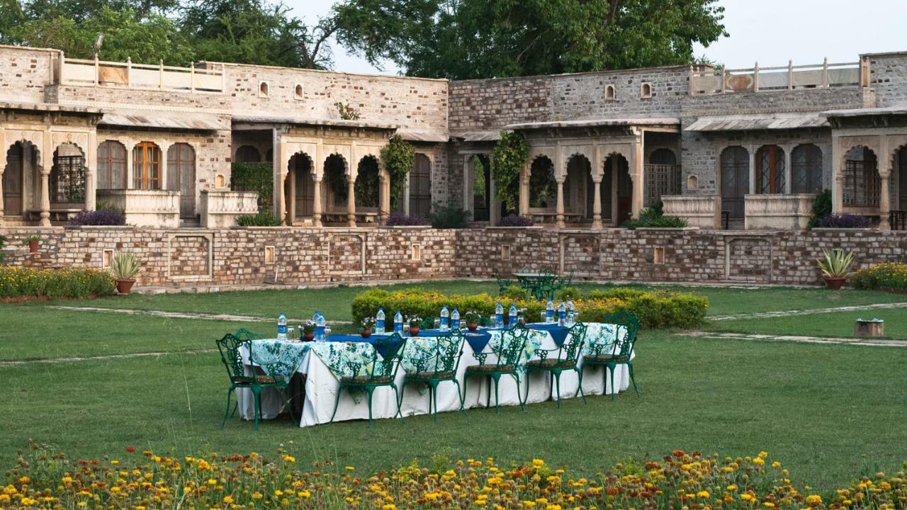 Hotel Neemrana'S - Deo Bagh Gwalijar Zewnętrze zdjęcie